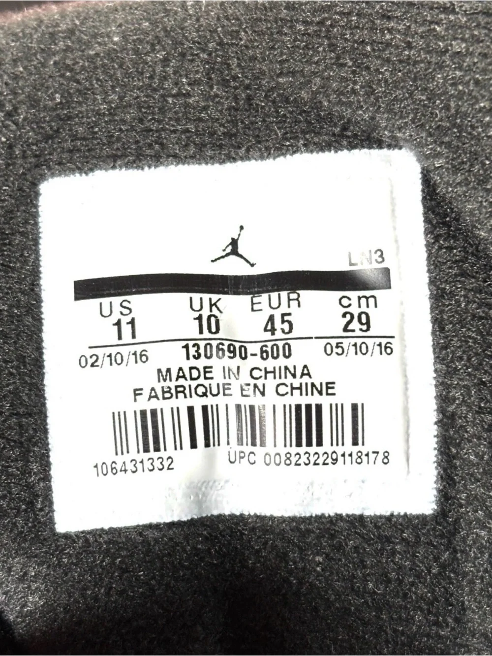 Jordan bold red